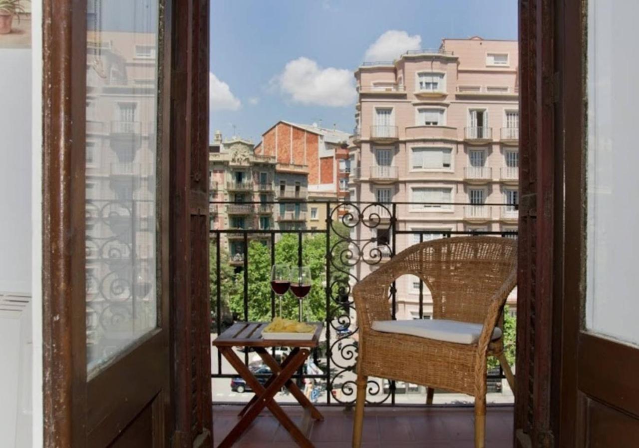 Priority Fira Apartments Barcelona Exterior photo