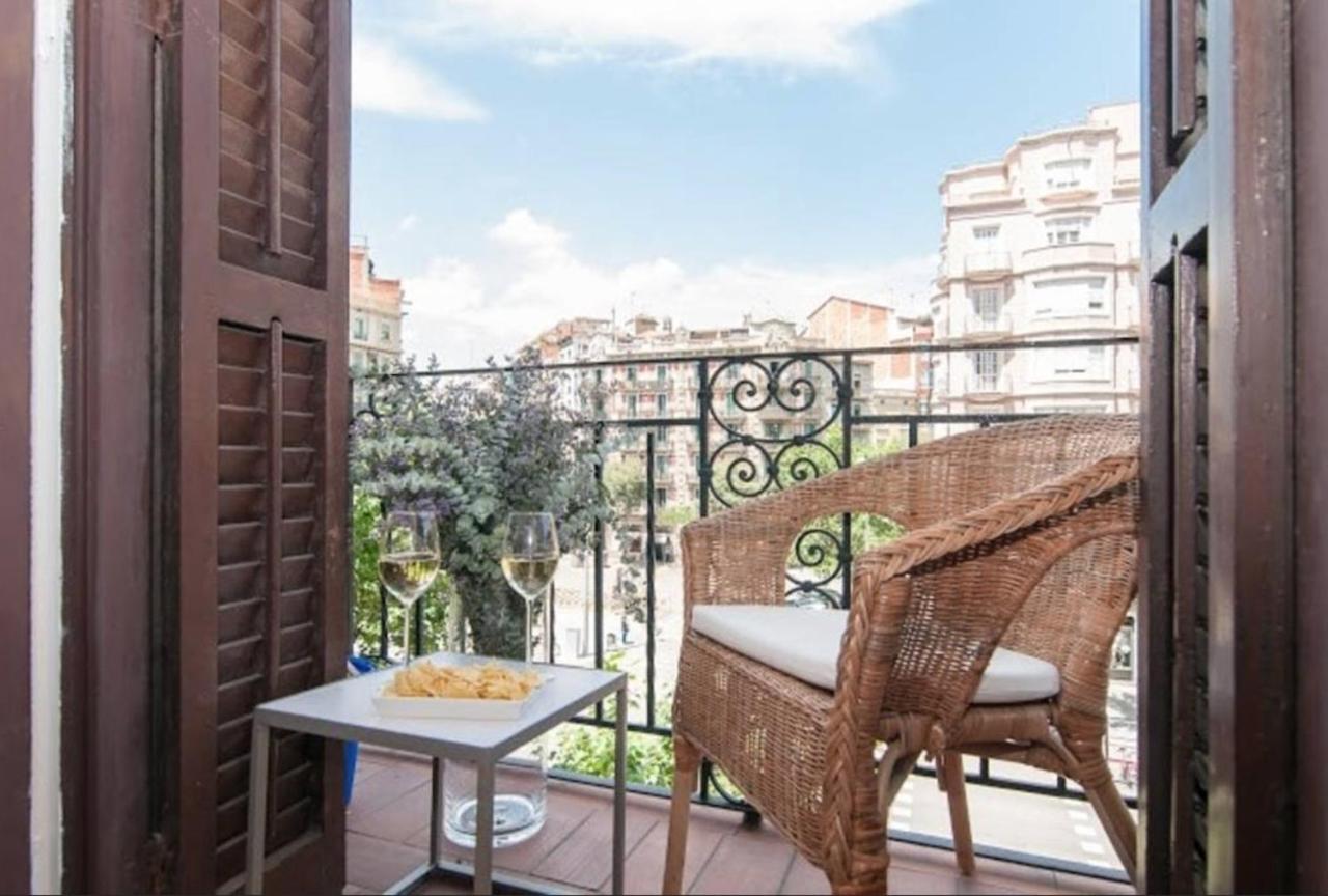 Priority Fira Apartments Barcelona Exterior photo